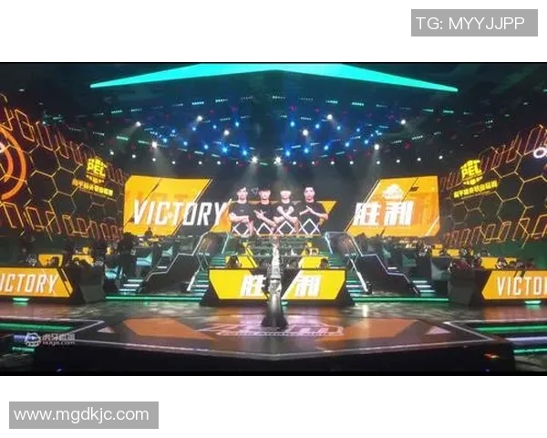 上海羽毛球队以53分稳居总决赛积分榜首位展现强劲实力 上海羽毛球队以53分稳居总决赛积分榜首位展现强劲实力