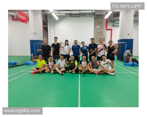 成都羽毛球队状态转变引发热议探讨未来发展与挑战 成都羽毛球队状态转变引发热议探讨未来发展与挑战