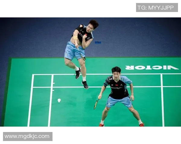 武汉羽毛球队与上海羽毛球队赛后复盘分析团队配合与战术执行的关键要素 武汉羽毛球队与上海羽毛球队赛后复盘分析团队配合与战术执行的关键要素