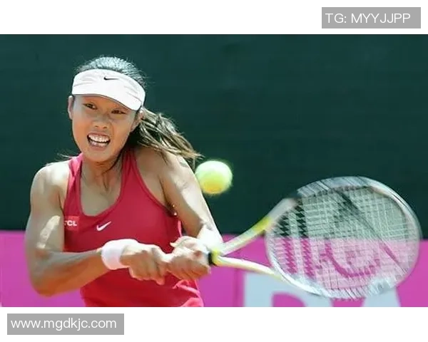 武汉网球队在联合会杯积分榜中以76分稳居第一名表现出色 武汉网球队在联合会杯积分榜中以76分稳居第一名表现出色