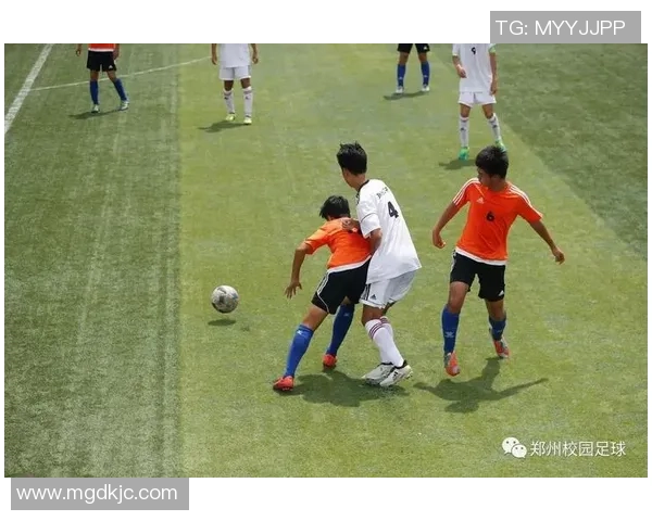 深圳翠园中学足球明星崭露头角助力校园体育文化蓬勃发展